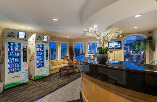 Canadas Best Value Inn Chinook Station