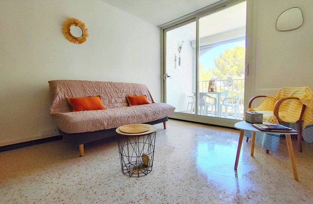 CAP D'agde, Agréable 2 Pièces 42m2, Loggia, 4 Voyageurs, 300m Plage du Môle
