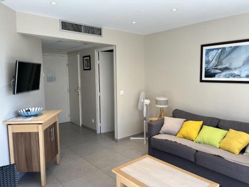 Cap HERMES, T2-3, 40m2, 4-5p, ,grande terrasse vu