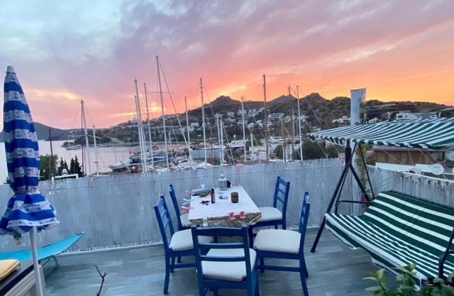 Captains Lodge