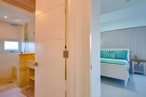 Caribbean Sea Breathless Views Apartment