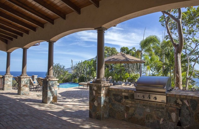 Caribbean Palm Villa - 3 bedroom Pool Villa in Point Rendezvous!