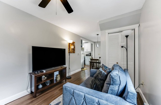Carriage House Retreat in the Heart of Hyannis!