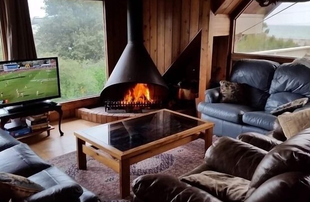 Carrickalinga PET FRIENDLY Beachhouse