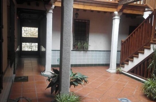 Casa Amadeus in Toledo Magico for 4-6 people with garage.