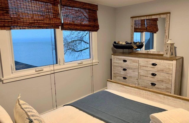 Casa Azul : Your Lake Erie Cottage Oasis