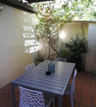 CASA BLANCA à SIGEAN-GÎTE
