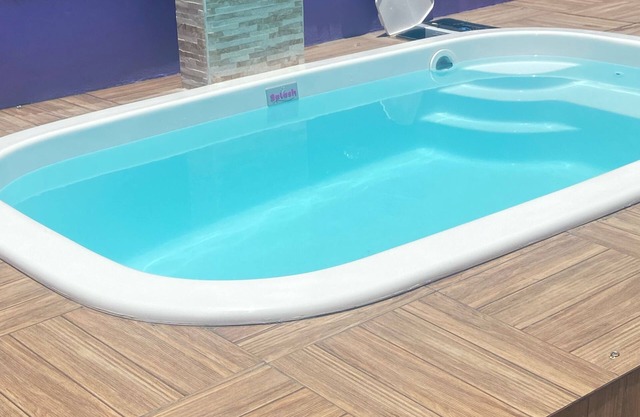 Casa Cantinho do Forte with swimming pool and 400m (3min) from the beach on foot!