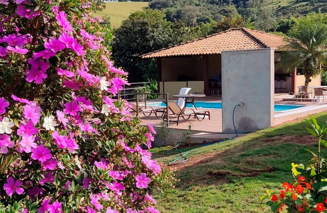 CASA CAPITÓLIO/ESCARPAS- Morada da Onça e Piscin