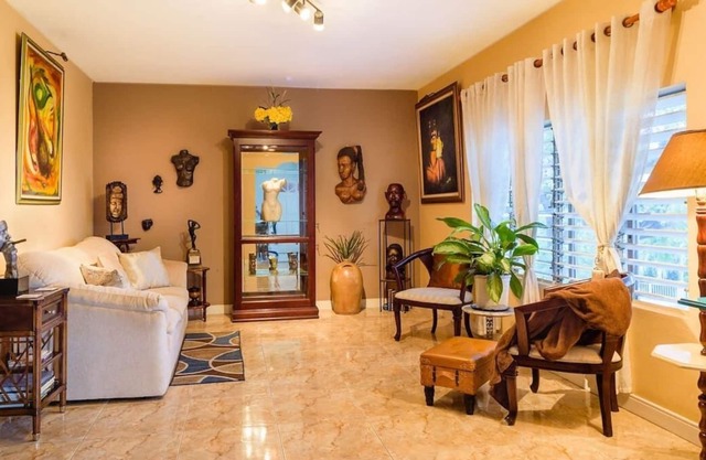 CASA DE ARTE BILTON APARTMENTS