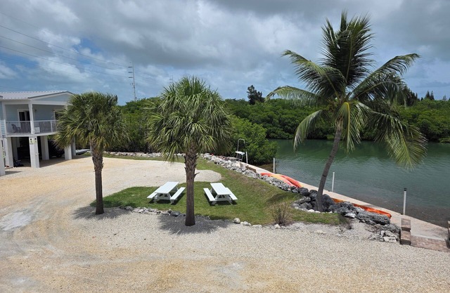 Casa De Grouper
