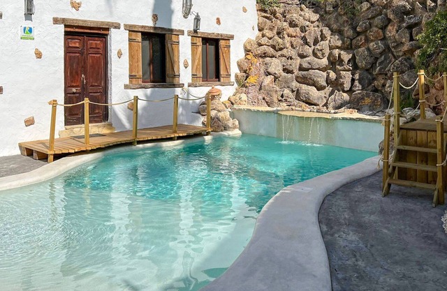 Casa de La Cascada Iznájar by Ruralidays