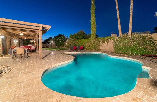 Casa De Palms Home