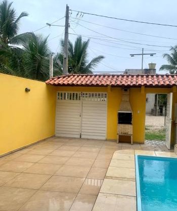 CASA DE PRAIA COM PISCINA EM ILHÉUS-BA a 50m DA PRAIA