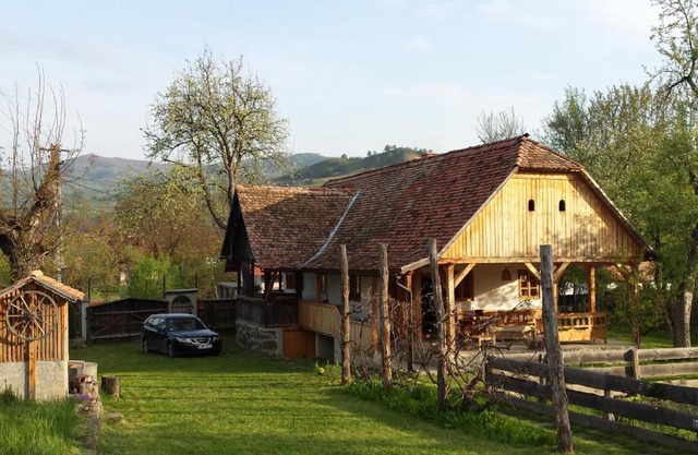 Casa Emma Ház
