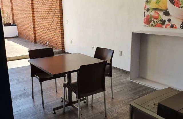 Casa en centro de Colima con alberca