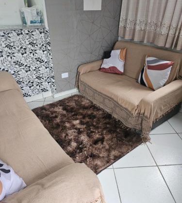Casa espaçosa em Itapecerica próx Embu das artes