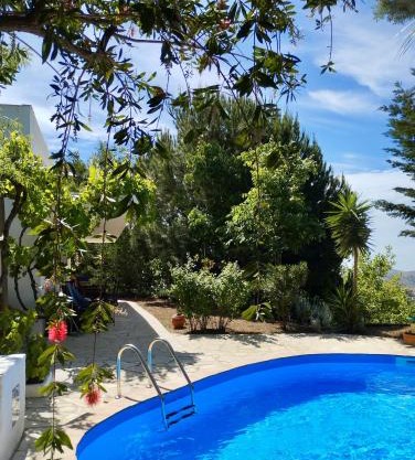 Casa Jardín Natural Sedella