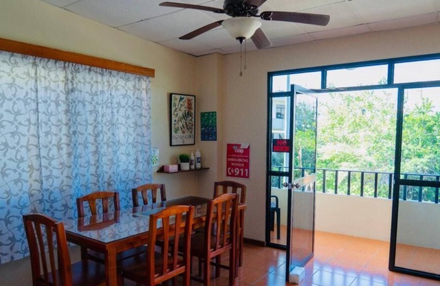 Casa Mabell - Beautiful Three Bedroom Apartment