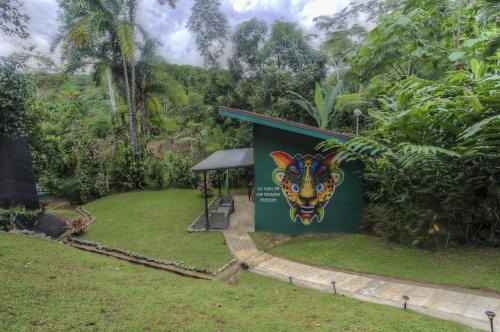 Casa Madreveda's Guesthouse