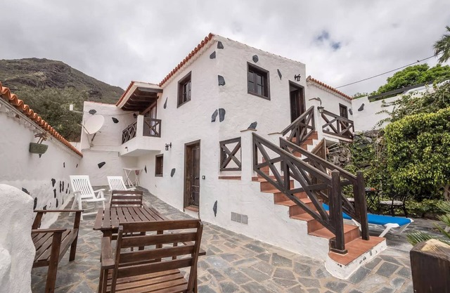 Casa Mercedes, Tamaimo