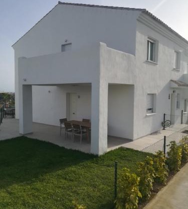 CASA ROMPEOLAS Atlanterra