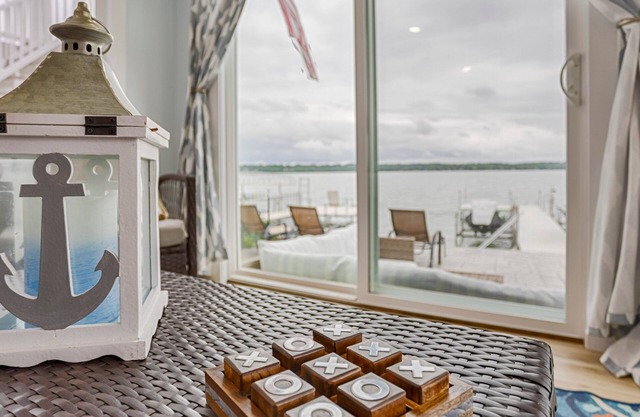 Casa Sul Lago: Cozy Lakefront Escape on Cayuga Lake