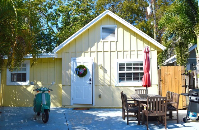 Casa Tua: Charming Cottage House in Downtown West Palm Beach!