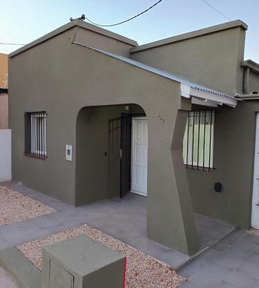 Casa Vélez - cómoda, moderna y bien ubicada en Tres Arroyos