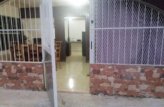 Casa Vacacional Puerto Viejo, Home Crek Hermanos Arce Cajina