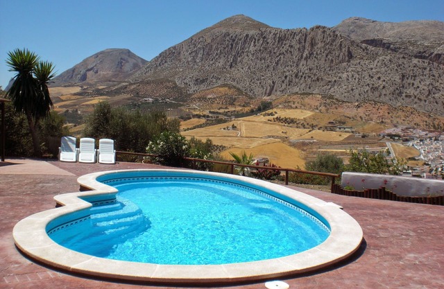 Casa Valentina, Valle de Abdalajis, Caminito del Rey. 3 bed villa, private pool