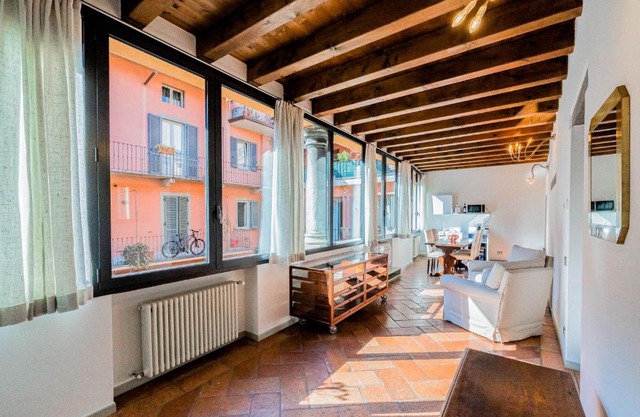 Casa Viola