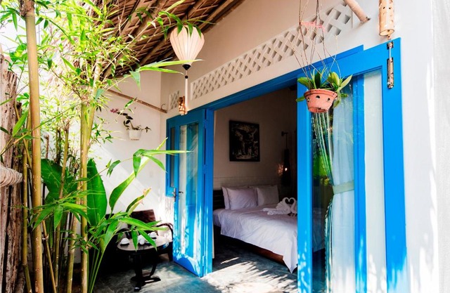 Cashew Tree Bungalow