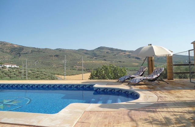 Casilla de la Manta is a luxury villa in the middle of olive trees.