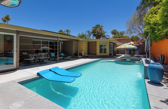 Casitas Del Monte – Vibrant Oasis w/Spa & Pool