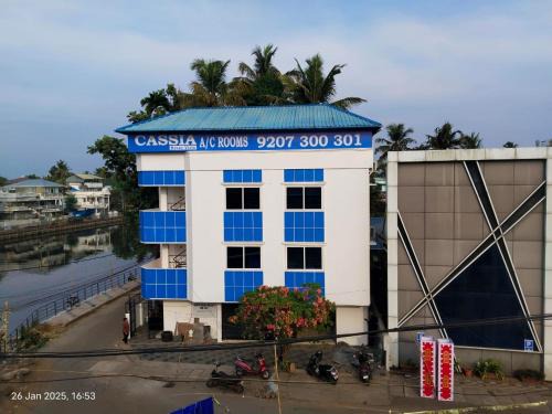Cassia River View Hotel