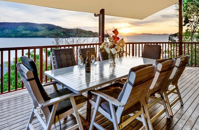 Casuarina 16 - Your Ultimate Hamilton Island Retreat!