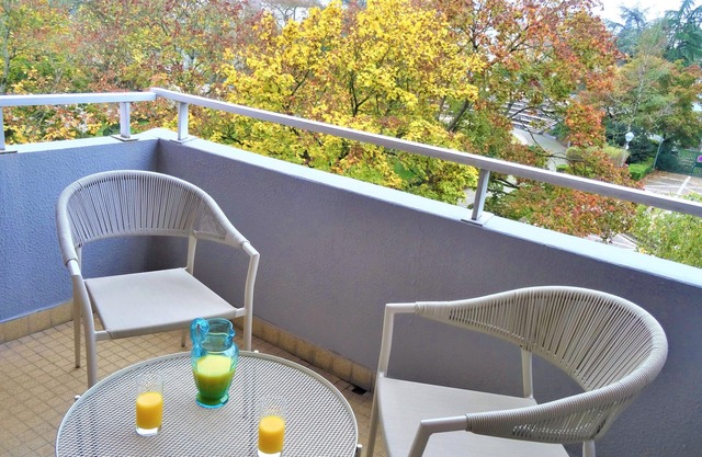 Center Dijon-Garage Apartment 1 to 6 people