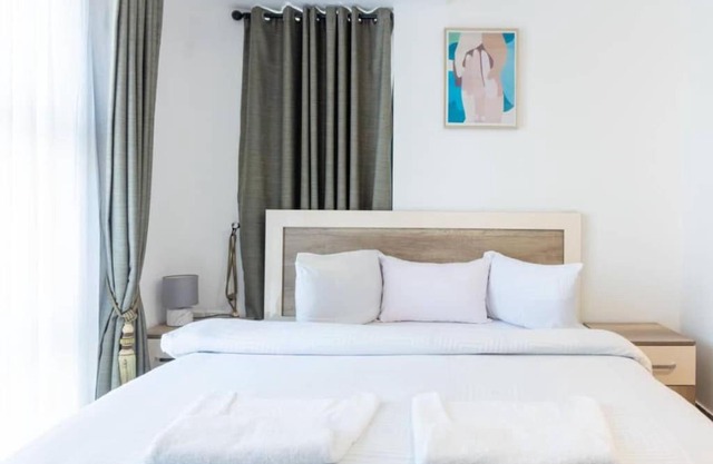 Central 2 Bed Apartment