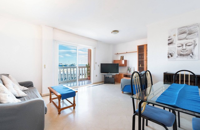 Central City Apartment Canales with Wi-Fi, Air Conditioning & Balcony; Garage Available