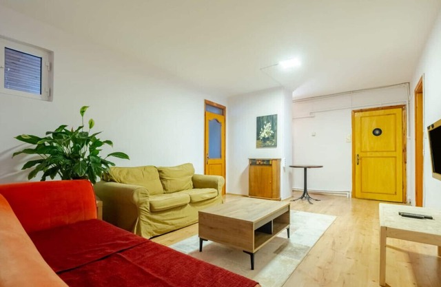 Central Flat 800 m to Cevahir Mall & Metro