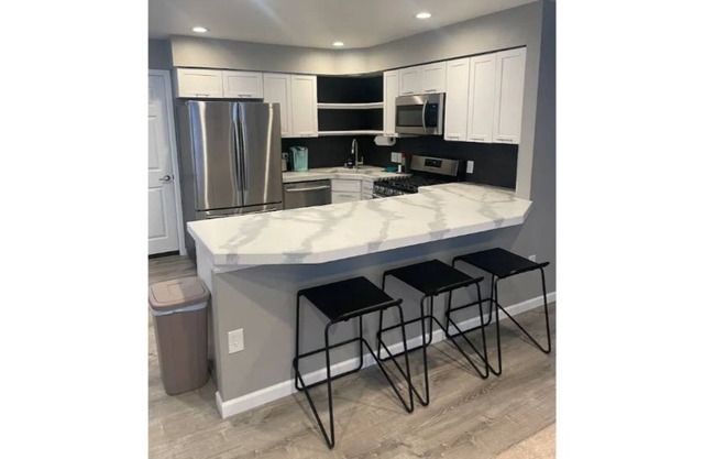 Central Kenai Home