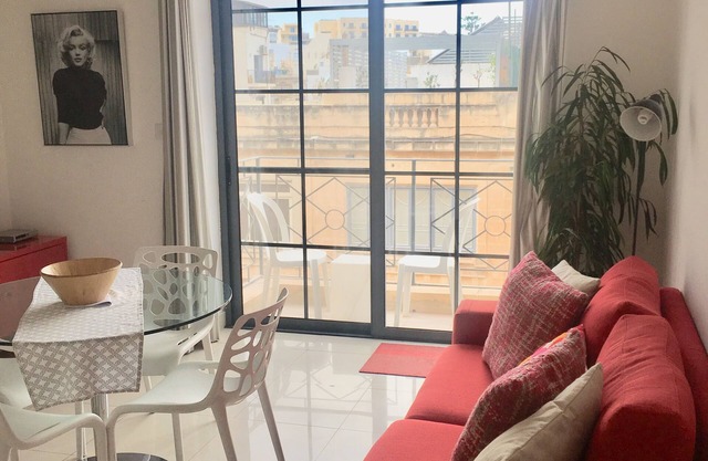 Central located Sliema Apartment