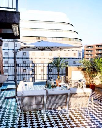 Central Shinjuku apartment with beautiful city view 3stops to Shibuya