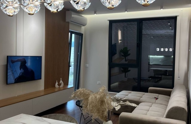 Central Tirana 1-Bedroom Apartment - Modern Rental with Free Wi-Fi & Balcony