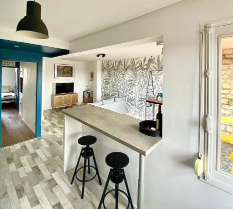 Centre ville Dijon Wilson *Chez Charles* 2Ch