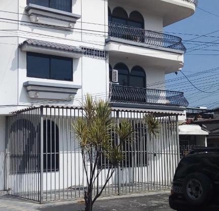 César's House