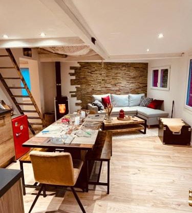 Chalet cosy entre lacs et montagnes