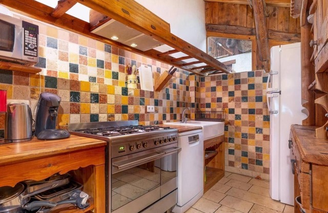 Chalet, fitness, sauna, balcony, fireplace or stove, parking, tv, 125m², Peisey-Vallandry