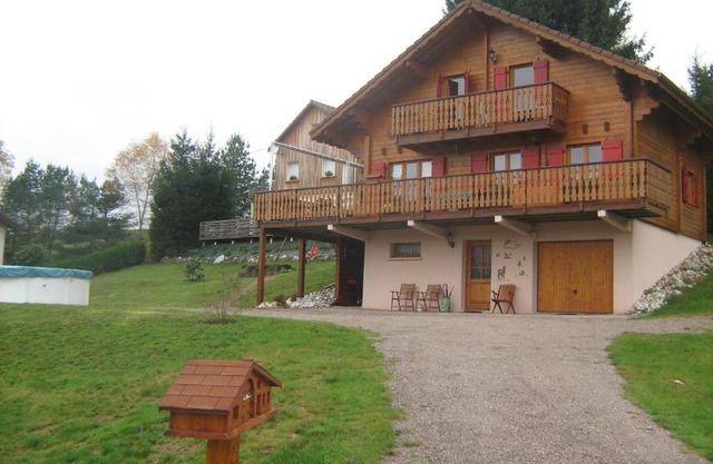 Chalet Gérardmer situé a LE THOLY